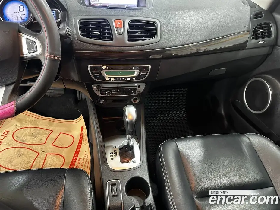 Renault (Samsung) SM3 2014 1.6 автомат (гидро), фото 16 Renault (Samsung) SM3 2014 1.6 автомат (гидро), фото 16