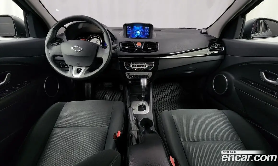 Renault (Samsung) SM3 2016 1.5 автомат (гидро), фото 10 Renault (Samsung) SM3 2016 1.5 автомат (гидро), фото 10