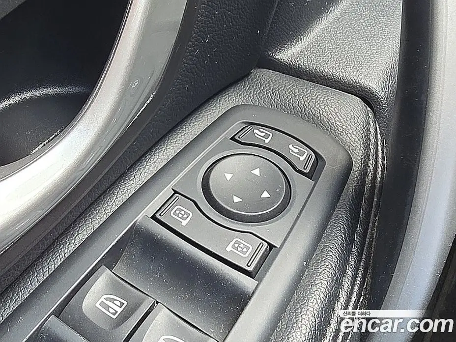 Renault (Samsung) SM5 2012 2.0 автомат (гидро), фото 15 Renault (Samsung) SM5 2012 2.0 автомат (гидро), фото 15
