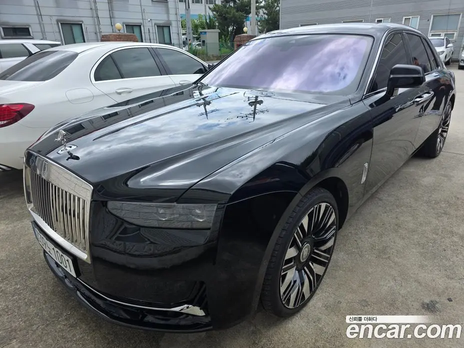 Rolls-Royce Ghost 2026 6.7 автомат (гидро), фото 12 Rolls-Royce Ghost 2026 6.7 автомат (гидро), фото 12