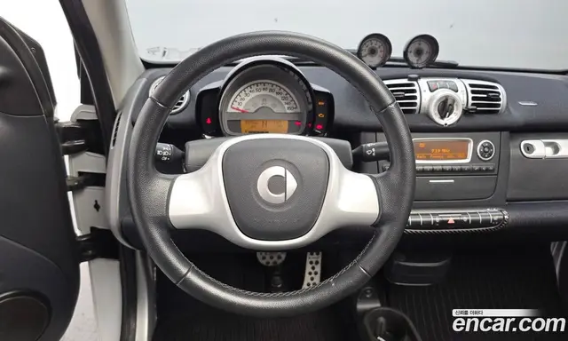 Smart Fortwo 2014 1.0 автомат (гидро), миниатюра 12