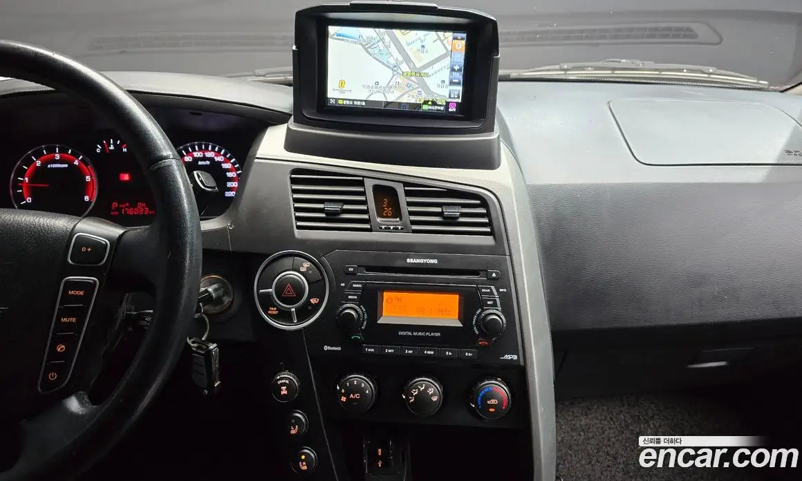 SsangYong Korando 2014 2.0 автомат (гидро), фото 17 SsangYong Korando 2014 2.0 автомат (гидро), фото 17