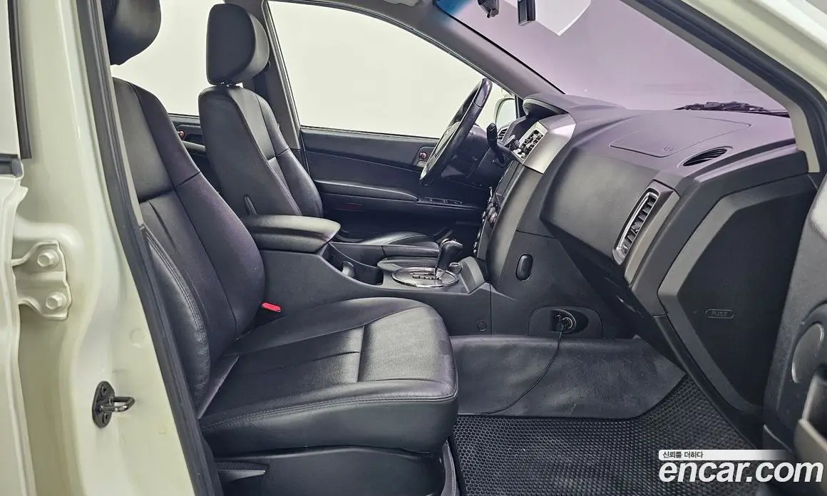 SsangYong Korando 2016 2.2 автомат (гидро), фото 11 SsangYong Korando 2016 2.2 автомат (гидро), фото 11