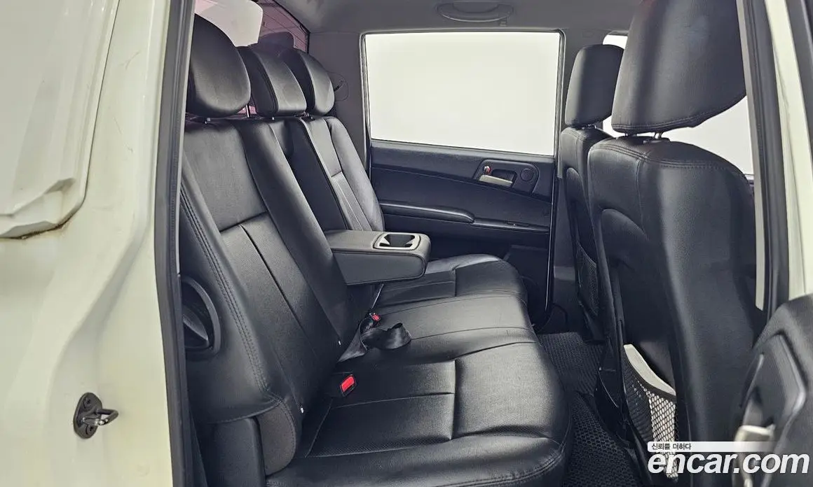 SsangYong Korando 2016 2.2 автомат (гидро), фото 12 SsangYong Korando 2016 2.2 автомат (гидро), фото 12
