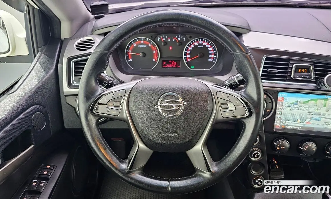 SsangYong Korando 2016 2.2 автомат (гидро), фото 13 SsangYong Korando 2016 2.2 автомат (гидро), фото 13