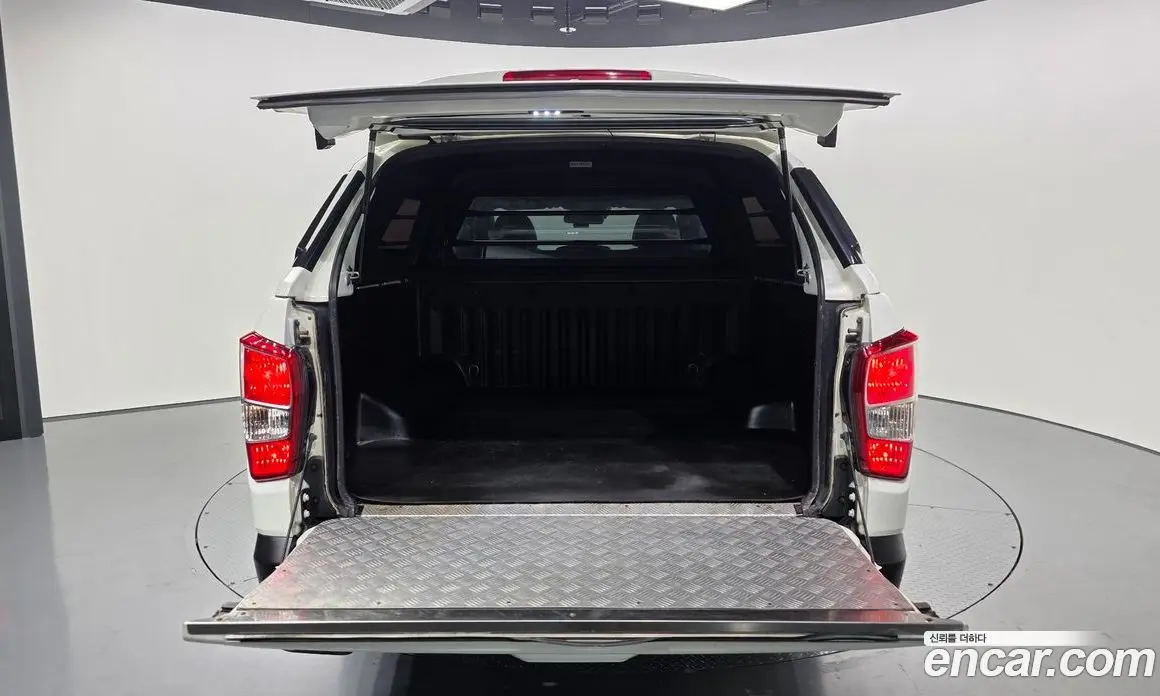 SsangYong Rexton 2019 2.2 автомат (гидро), фото 20