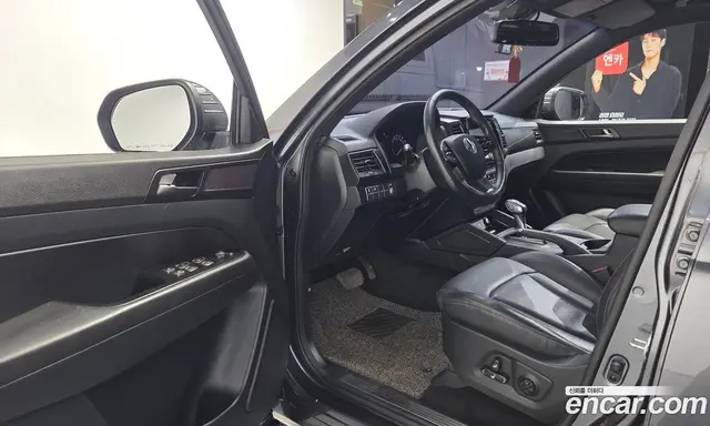 SsangYong Rexton 2020 2.2 автомат (гидро), миниатюра 10 SsangYong Rexton 2020 2.2 автомат (гидро), миниатюра 10
