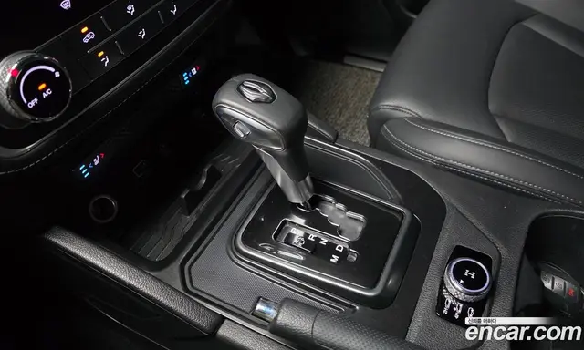 SsangYong Rexton 2020 2.2 автомат (гидро), миниатюра 12