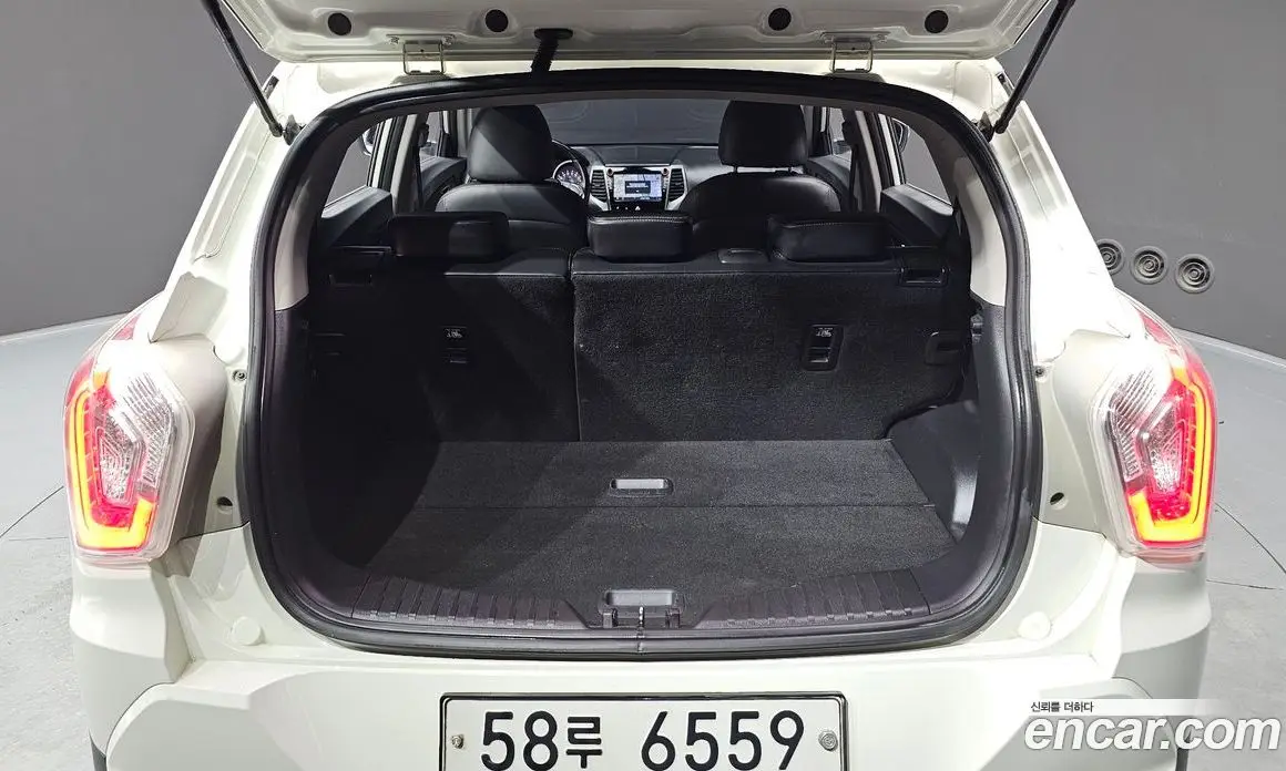 SsangYong TIBOLI 2018 1.6 автомат (гидро), фото 20 SsangYong TIBOLI 2018 1.6 автомат (гидро), фото 20