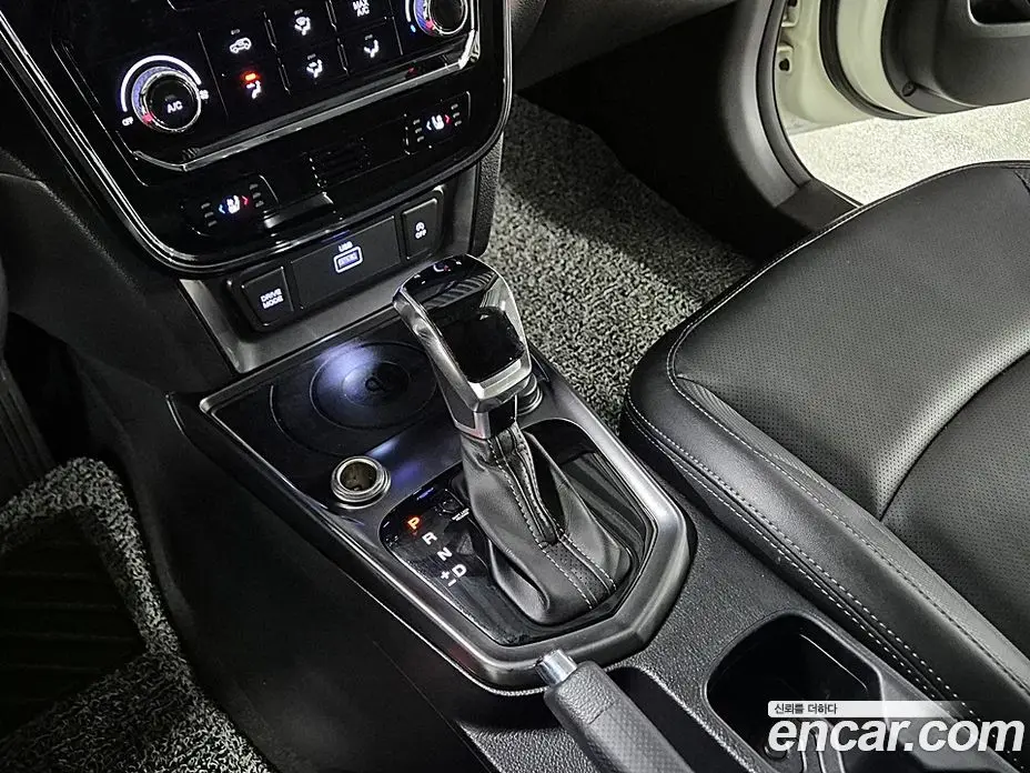 SsangYong TIBOLI 2020 1.5 автомат (гидро), фото 14 SsangYong TIBOLI 2020 1.5 автомат (гидро), фото 14