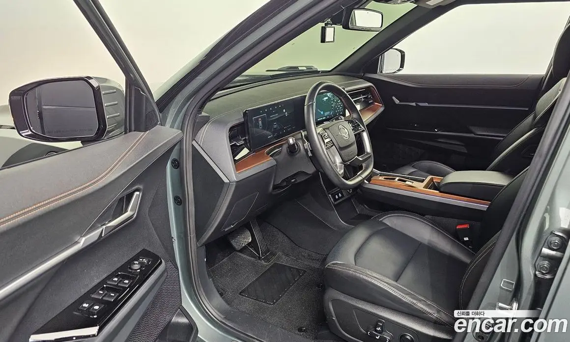 SsangYong Torres 2024 0.2 автомат (гидро), фото 13