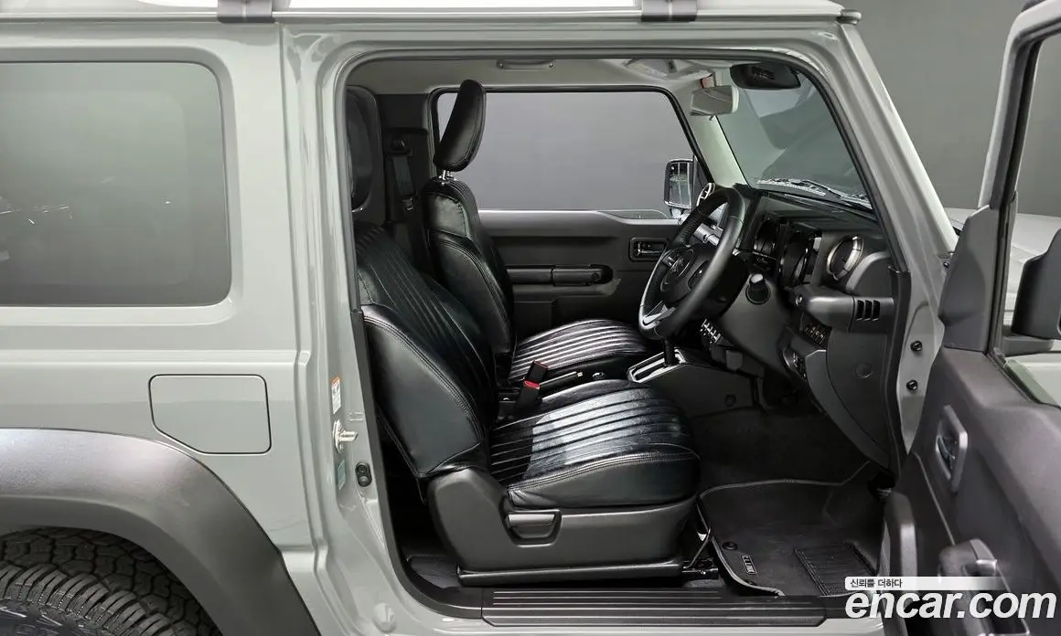 Suzuki Jimny 2024 1.5 автомат (гидро), фото 10
