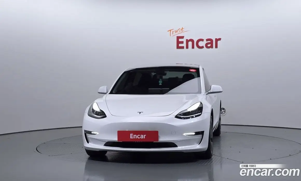 Tesla Model 3 2020 0.2 автомат (гидро), фото 3 Tesla Model 3 2020 0.2 автомат (гидро), фото 3