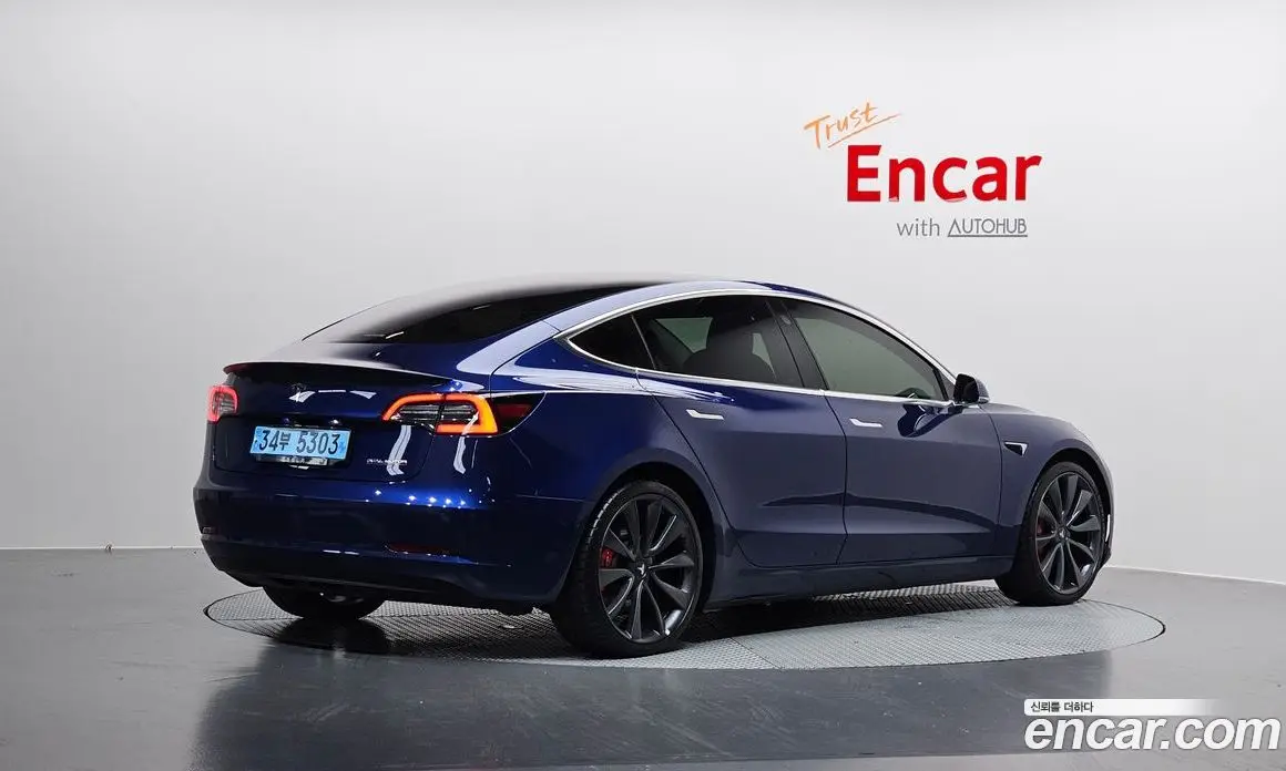Tesla Model 3 2020 0.2 автомат (гидро), фото 2 Tesla Model 3 2020 0.2 автомат (гидро), фото 2