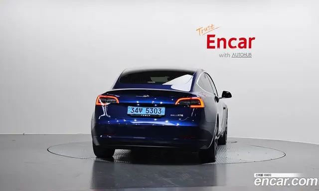 Tesla Model 3 2020 0.2 автомат (гидро), миниатюра 4 Tesla Model 3 2020 0.2 автомат (гидро), миниатюра 4