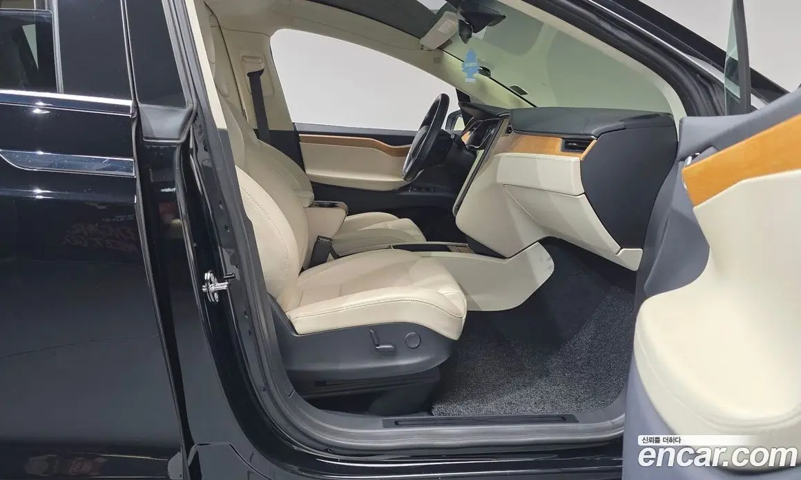 Tesla Model X 2019 0.3 автомат (гидро), фото 15 Tesla Model X 2019 0.3 автомат (гидро), фото 15