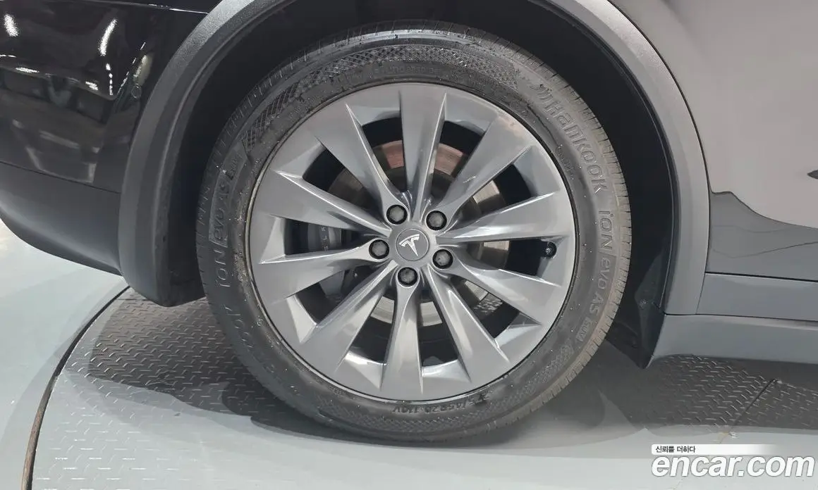 Tesla Model X 2019 0.3 автомат (гидро), фото 4 Tesla Model X 2019 0.3 автомат (гидро), фото 4