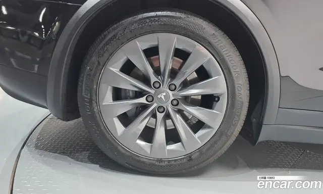 Tesla Model X 2019 0.3 автомат (гидро), миниатюра 4 Tesla Model X 2019 0.3 автомат (гидро), миниатюра 4