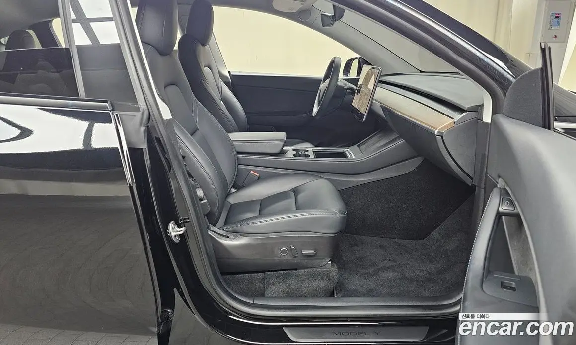 Tesla Model Y 2021 0.2 автомат (гидро), фото 17 Tesla Model Y 2021 0.2 автомат (гидро), фото 17