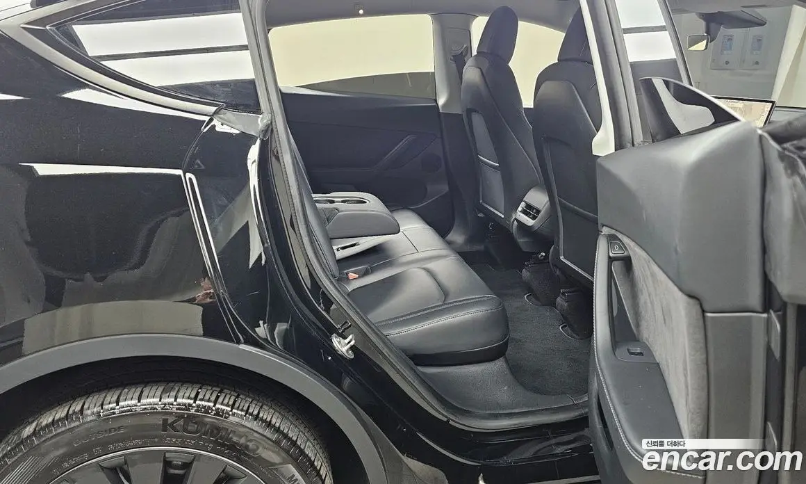 Tesla Model Y 2021 0.2 автомат (гидро), фото 18 Tesla Model Y 2021 0.2 автомат (гидро), фото 18