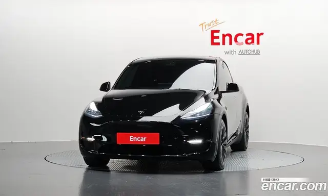 Tesla Model Y 2021 0.2 автомат (гидро), миниатюра 3 Tesla Model Y 2021 0.2 автомат (гидро), миниатюра 3
