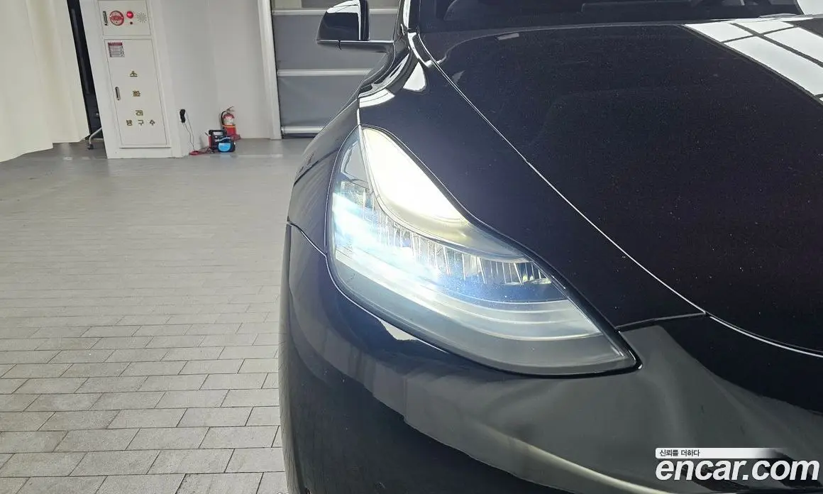 Tesla Model Y 2021 0.2 автомат (гидро), фото 8 Tesla Model Y 2021 0.2 автомат (гидро), фото 8