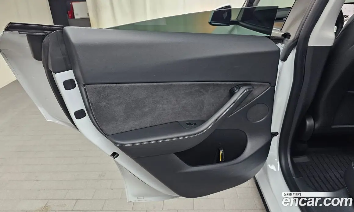 Tesla Model Y 2021 0.2 автомат (гидро), фото 14 Tesla Model Y 2021 0.2 автомат (гидро), фото 14