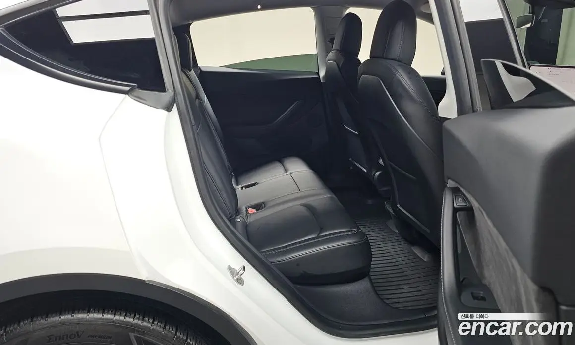 Tesla Model Y 2021 0.2 автомат (гидро), фото 16 Tesla Model Y 2021 0.2 автомат (гидро), фото 16