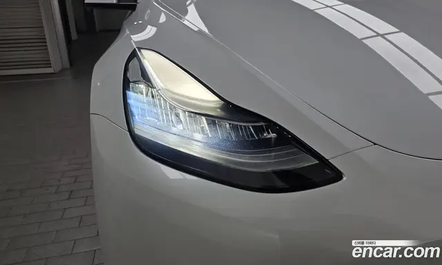 Tesla Model Y 2021 0.2 автомат (гидро), миниатюра 7 Tesla Model Y 2021 0.2 автомат (гидро), миниатюра 7