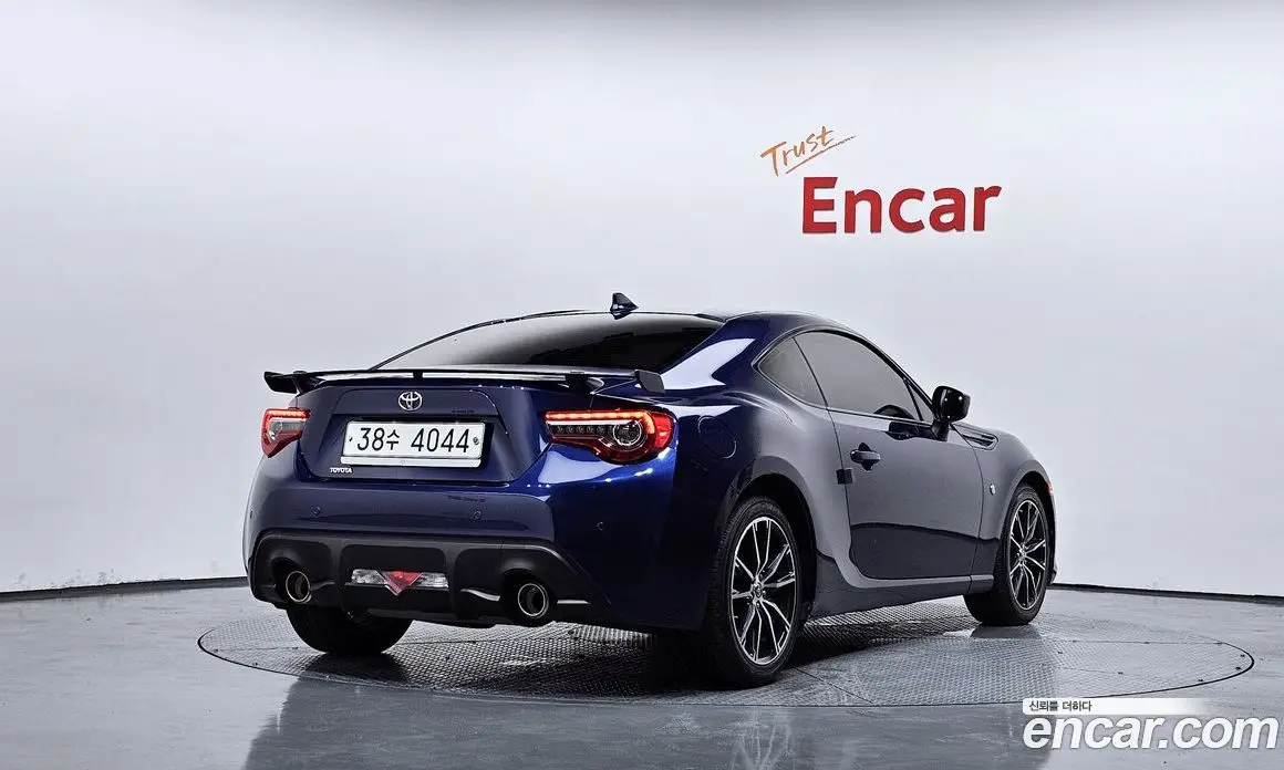 Toyota 86 2017 2.0 автомат (гидро), фото 2 Toyota 86 2017 2.0 автомат (гидро), фото 2