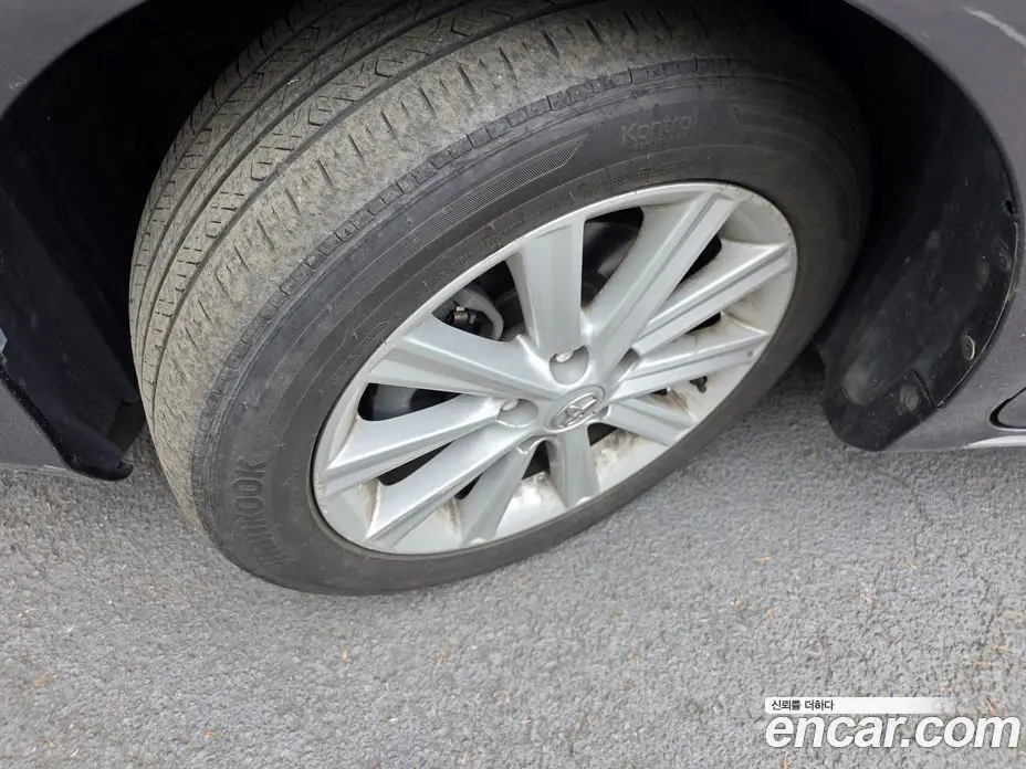 Toyota Camry 2014 2.5 автомат (гидро), фото 5 Toyota Camry 2014 2.5 автомат (гидро), фото 5