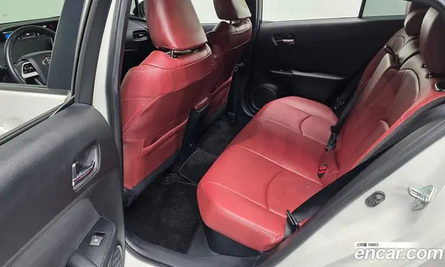 Toyota Prius 2016 1.8 автомат (гидро), миниатюра 12