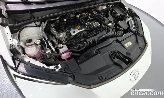Toyota Prius 2023 2.0 автомат (гидро), миниатюра 6 Toyota Prius 2023 2.0 автомат (гидро), миниатюра 6