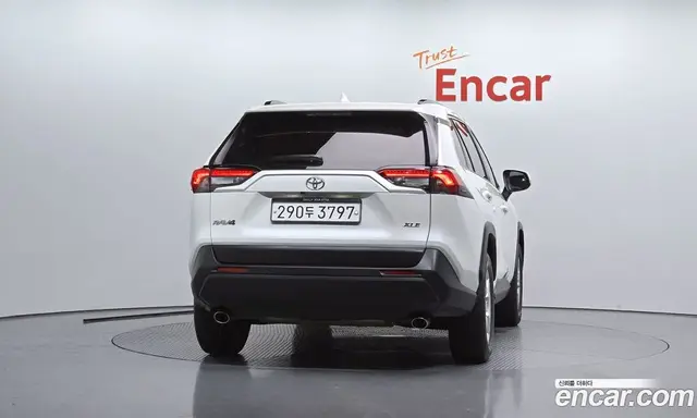 Toyota RAV4 2019 2.5 автомат (гидро), миниатюра 4 Toyota RAV4 2019 2.5 автомат (гидро), миниатюра 4