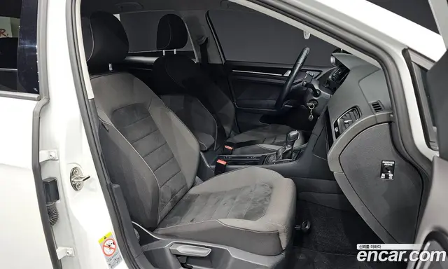 Volkswagen Golf 2013 1.6 автомат (гидро), миниатюра 11 Volkswagen Golf 2013 1.6 автомат (гидро), миниатюра 11