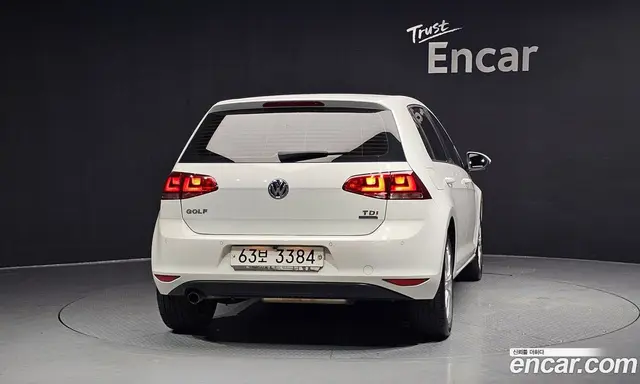 Volkswagen Golf 2013 1.6 автомат (гидро), миниатюра 4 Volkswagen Golf 2013 1.6 автомат (гидро), миниатюра 4