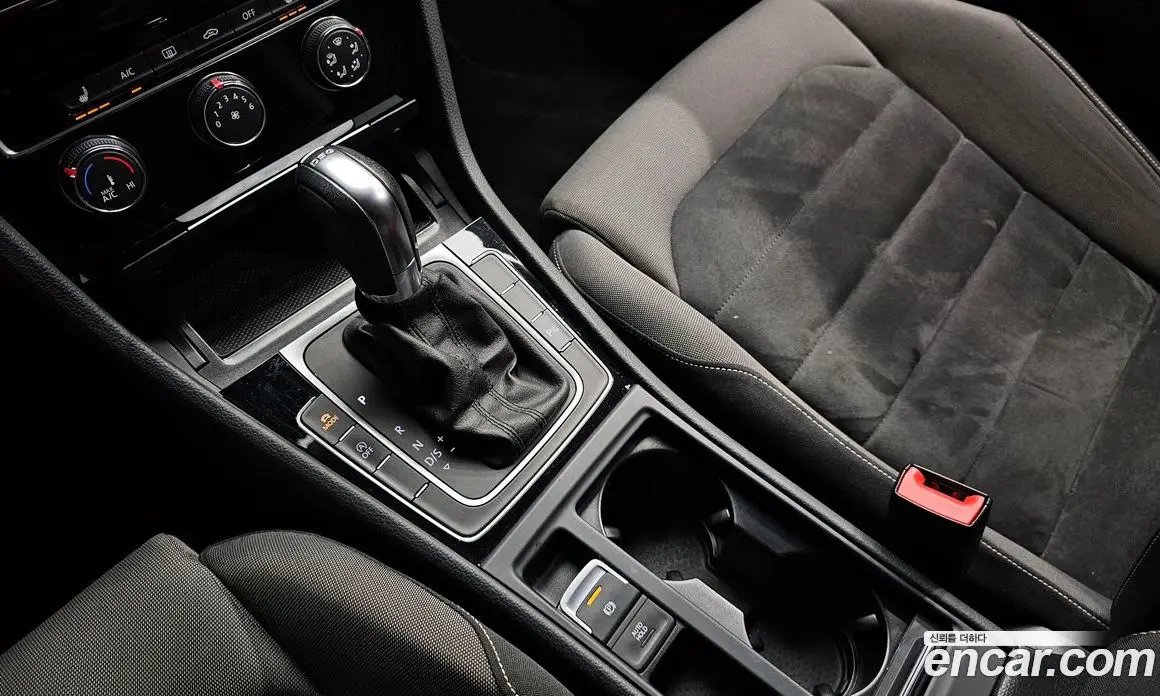 Volkswagen Golf 2013 1.6 автомат (гидро), фото 9 Volkswagen Golf 2013 1.6 автомат (гидро), фото 9