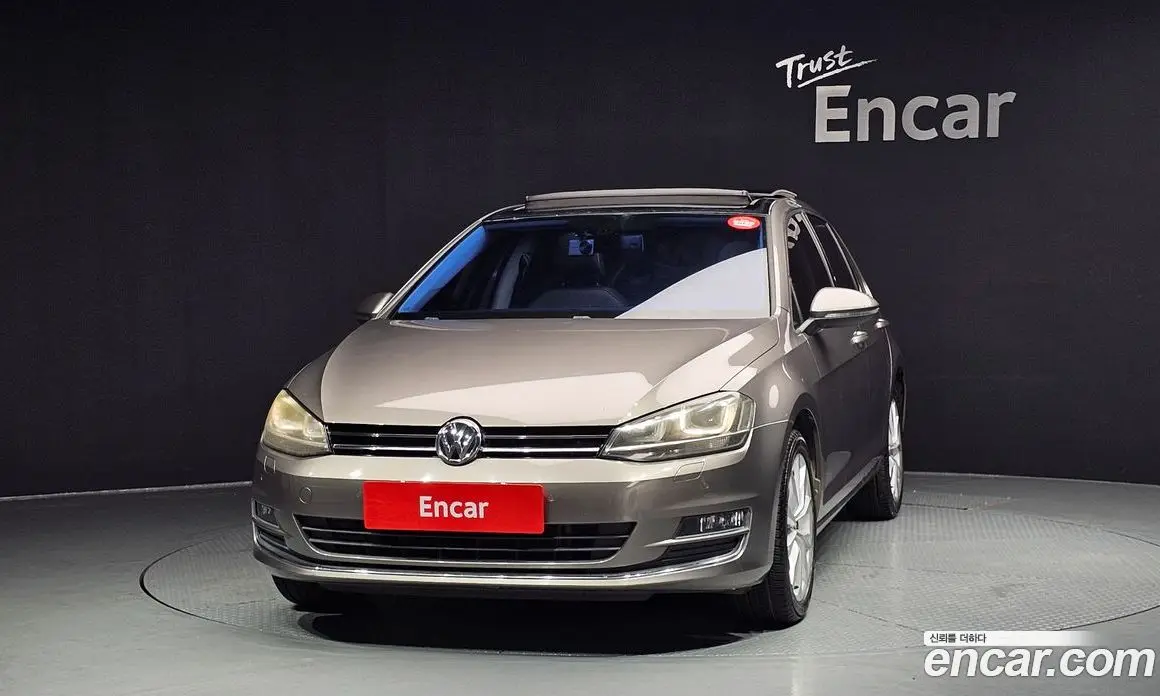 Volkswagen Golf 2015 2.0 автомат (гидро), фото 3 Volkswagen Golf 2015 2.0 автомат (гидро), фото 3
