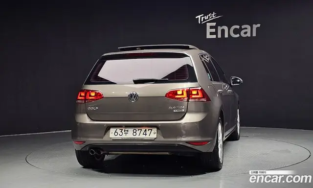 Volkswagen Golf 2015 2.0 автомат (гидро), миниатюра 4 Volkswagen Golf 2015 2.0 автомат (гидро), миниатюра 4
