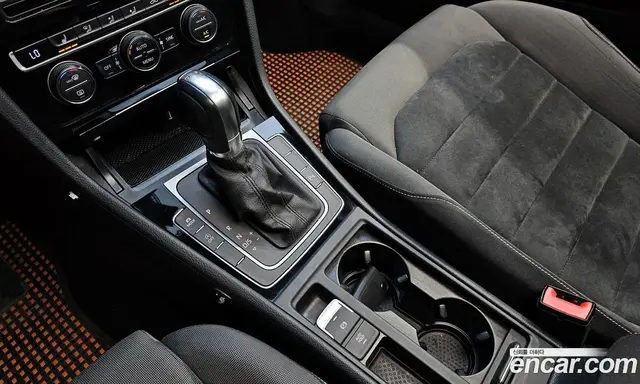 Volkswagen Golf 2015 2.0 автомат (гидро), миниатюра 9 Volkswagen Golf 2015 2.0 автомат (гидро), миниатюра 9