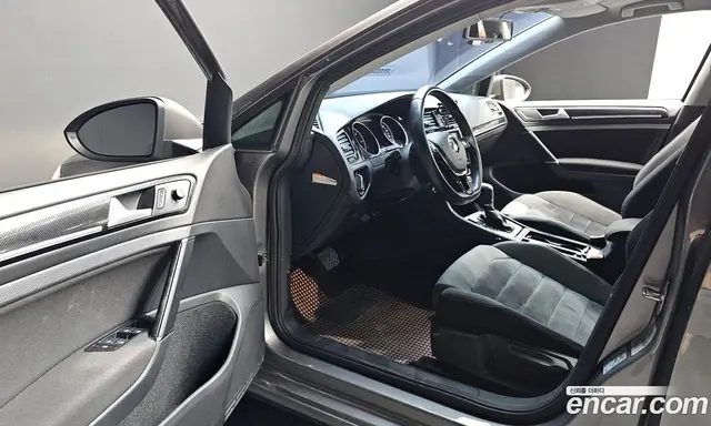 Volkswagen Golf 2015 2.0 автомат (гидро), миниатюра 10 Volkswagen Golf 2015 2.0 автомат (гидро), миниатюра 10