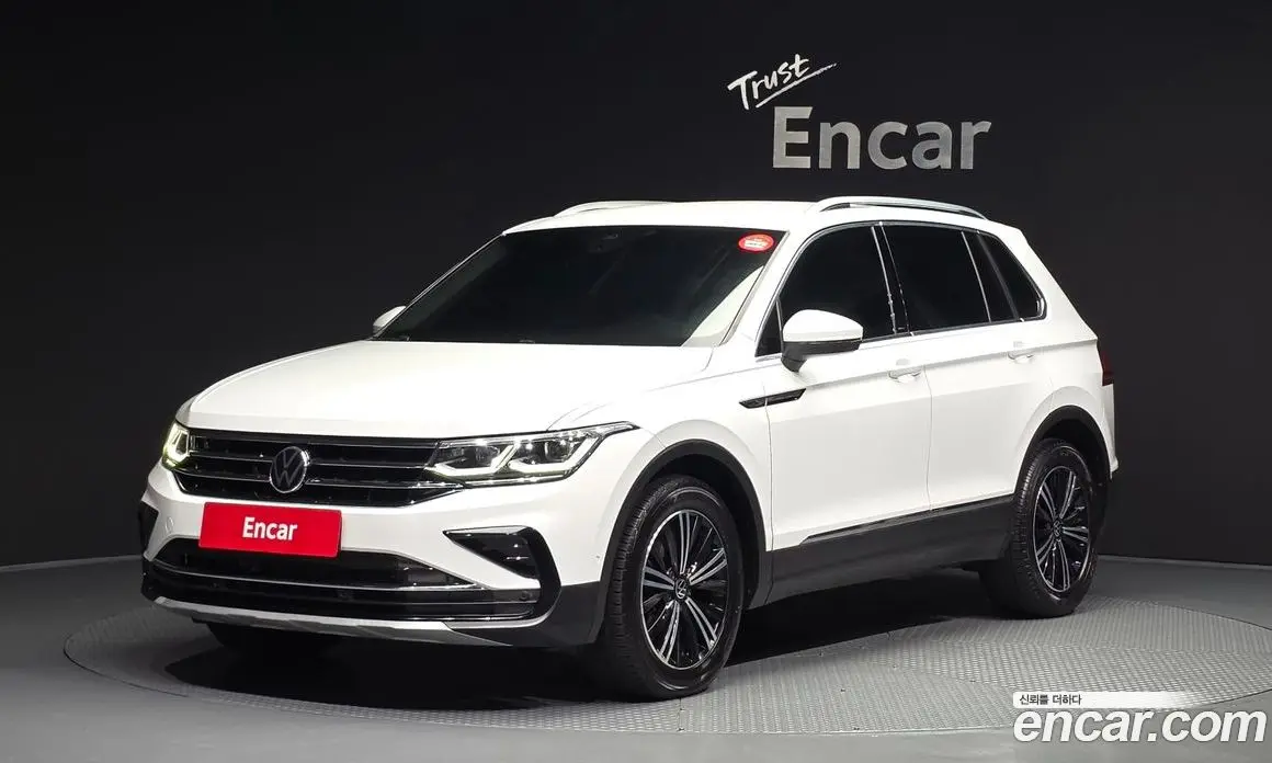 Volkswagen Tiguan 2022 2.0 автомат (гидро), фото 1 Volkswagen Tiguan 2022 2.0 автомат (гидро), фото 1