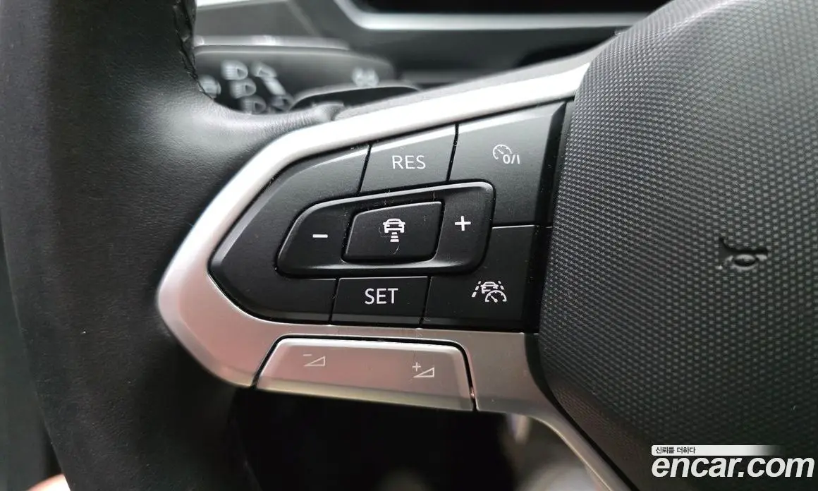 Volkswagen Tiguan 2022 2.0 автомат (гидро), фото 17 Volkswagen Tiguan 2022 2.0 автомат (гидро), фото 17