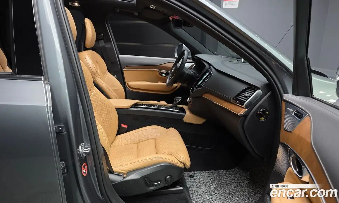 Volvo XC90 2020 2.0 автомат (гидро), фото 16