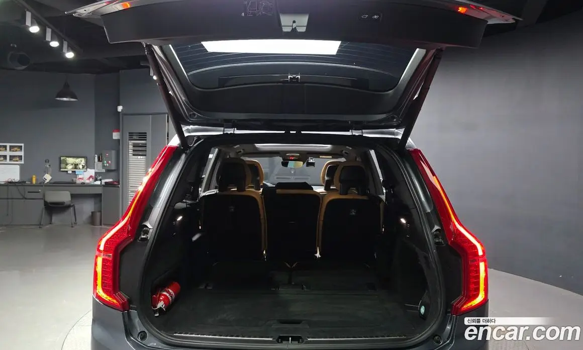 Volvo XC90 2020 2.0 автомат (гидро), фото 25