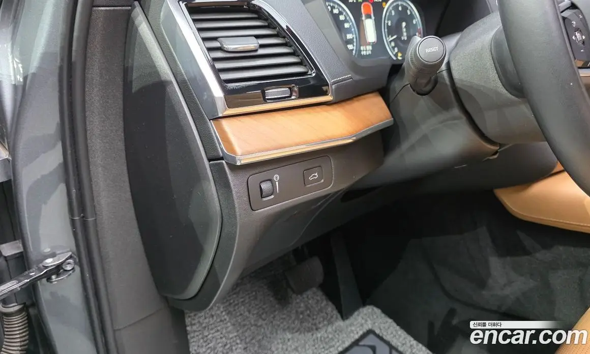 Volvo XC90 2020 2.0 автомат (гидро), фото 31