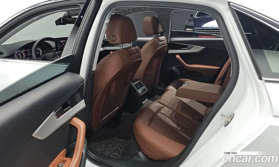 Audi A4 2021 2.0 автомат (гидро), фото 12 Audi A4 2021 2.0 автомат (гидро), фото 12