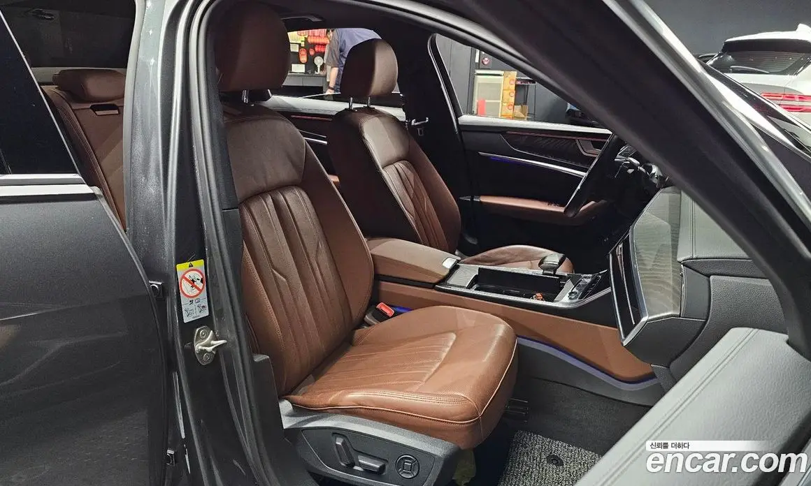 Audi A6 2021 2.0 автомат (гидро), фото 10 Audi A6 2021 2.0 автомат (гидро), фото 10