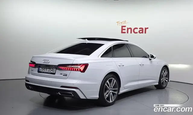 Audi A6 2022 2.0 автомат (гидро), миниатюра 2