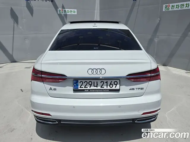Audi A6 2023 2.0 автомат (гидро), миниатюра 4
